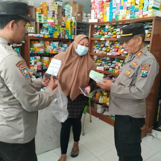 Cegah Meluasnya Kasus Gagal Ginjal pada Anak, Polres Sampang Sidak Apotek