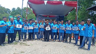 Serikat Pedagang Kaki Lima di Jombang Buat Hastag 'Kami Masih Butuh Polisi'