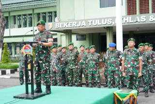 Danrem 084/Bhaskara Jaya Pimpin Apel Gelar Pasukan Kesiapsiagaan