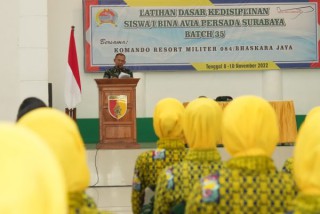 Siswa-siswi Pramugari dan Staf Airlines Ikuti Pelatihan Kedisiplinan di Korem 084/BJ