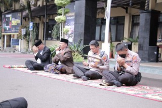 Polresta Malang Kota Gelar Doa Bersama 40 Hari Insiden Kanjuruhan
