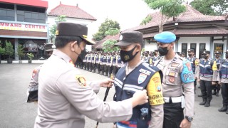 Tunjang Pelaksanaan Tugas di Lapangan, Pak Bhabin di Ponorogo Menerima Kaporlap