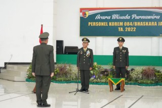 Wisuda Purnawira Prajurit Korem 084/Bhaskara Jaya