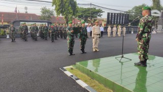 Kodim 0830/Surabaya Utara Gelar Upacara Bendera
