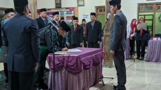Camat Slahung Resmi Lantik Enam Perangkat Desa Simo