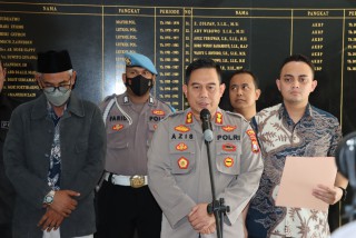 Polres Gresik Tetapkan Tersangka Oknum Kepala Sekolah Pukul Siswi hingga Pingsan