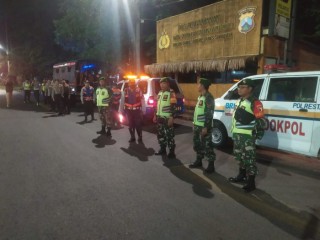 Babinsa Bersama Tiga Pilar Gencarkan Patroli Setiap Malam di Wilayah
