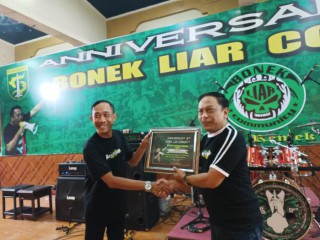 Peringati Anniversary 22 tahun Bonek Liar Community, Anas Karno: Jaga Nama Baik Surabaya