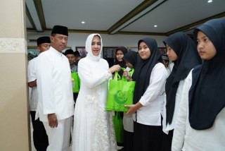 Danrem 084/BJ Santuni Anak-Anak Yayasan Panti Asuhan Putra-Putri Pahlawan TNI