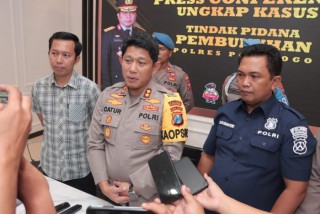 Usai Membunuh Sri Wahyuni, Pelaku Bunuh Diri