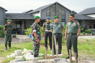 Program Ketahanan Pangan dan Progres Pembangunan Relokasi Markas Yonmek 516/CY akan dikunjungi KASAD
