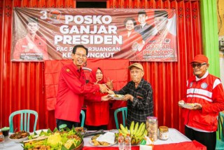Posko “Ganjar Presiden” Bermunculan, Giliran PDIP Surabaya Dirikan di Rungkut dan Gununganya