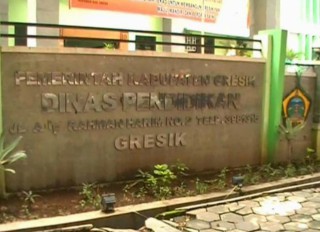Kadis Pendidikan Gresik "Ogah" Komentar Terkait Dugaan Calo Siswa SMPN 29.