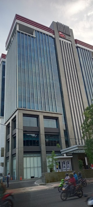 OJK Minta Klarifikasi AdaKami Terkait Informasi di Sosmed 