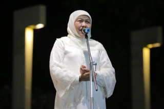 Hadiri Peringatan Maulid Nabi,  Gubernur Khofifah Sebut Karakter Warga Tuban Cerminan Teladan Sunan Bonang