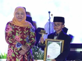 Kafilah Surabaya Sukses Sabet 4 Emas, Wali Kota Eri Target Juara Umum MTQ Jatim Tahun 2025