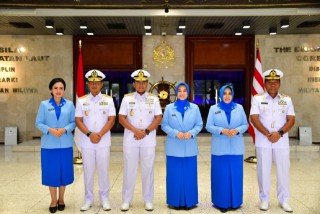 Komandan Puspenerbal Hadiri Sertijab Wakil Kepala Staf Angkatan Laut