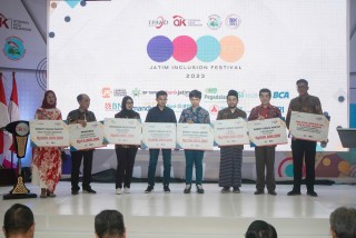OJK Gencarkan Literasi dan Inklusi Keuangan Masyarakat untuk Konsumen Cerdas Keuangan