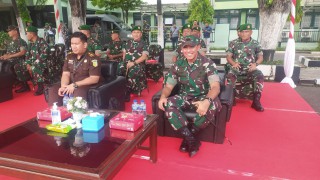 Dandim 0830/Surabaya Utara Hadiri Latihan Simulasi Sispamkota Pelaksanaan Pengamanan Pemilu 2024