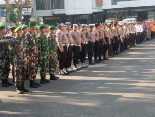 Wakili Dandim, Kepala Staf Kodim Hadiri Apel Gelar Operasi Lilin Semeru 2023