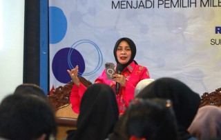 Sasar Generasi Milenial, FIA Unitomo Gelar Sosialisasi dan Pendidikan Pemilih Pemilu 2024 