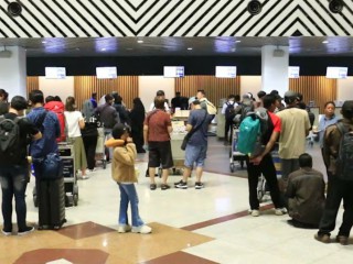 Selama Nataru Bandara Juanda Layani Ribuan Penumpang
