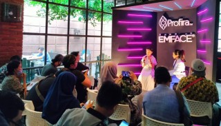 Klinik Profira Kenalkan Produk Perawatan lifting terbaru Yakni Profira EMFACE