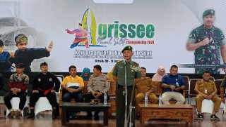 Kapten Inf Siari Wakili Dandim Gresik dalam Pembukaan Grissee Pencak Silat Championship 2024