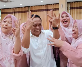 Kenalkan program Ganjar-Mahfud kepada Ratusan ibu-ibu peserta gathering tahun baru 2024