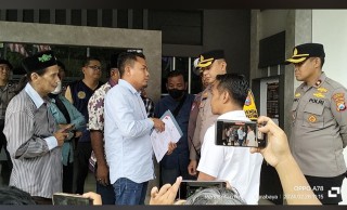 AMI Datangi KPU Surabaya Minta Klarifikasi Terkait Dugaan Oknum Caleg Gunakan Ijazah SMP