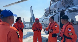 Heli HS-1305 Laksanakan Misi SAR Kapal Tenggelam di Laut Mediterania