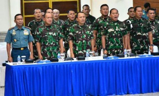 Ditinjau Kasal, Komandan Puspenerbal Saksikan TFG PAM Pemilu 2024