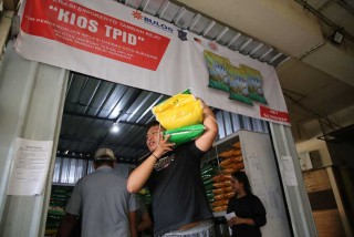 Pemkot Pastikan Ketersediaan Bahan Pangan di Surabaya Aman Hingga Hari Raya Idul Fitri 2024