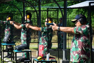Prajurit Mako Puspenerbal Kembali Asah Kemampuan Menembak dan Kenali Karakter Senjata