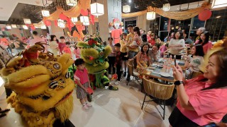 Tradisi Berlimpah Ruah di Tahun Naga Kayu, The Southern Hotel Surabaya