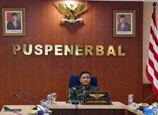 Wadan dan PJU Puspenerbal Ikuti Virtual Taklimat Akhir Reviu LK UO TNl AL Semester ll 2023