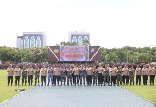 Pangdam Brawijaya Hadiri Apel Bulan Bakti TNI-Polri di Mapolda Jatim