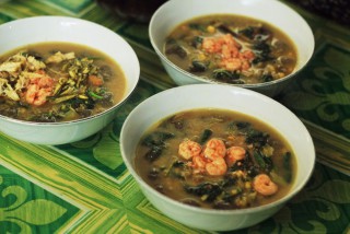 Kapurung, Kuliner dengan Cita Rasa Asam dan Segar Khas Sulawesi Selatan