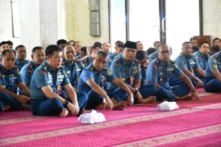 Isi Kemuliaan Ramadhan Jelang HUT ke-68 Penerbangan TNl AL, Puspenerbal Gelar Lomba MHQ