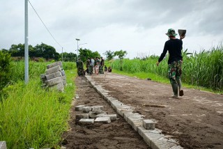 Pavingisasi Sasaran Pokok Program TMMD Desa Sembung