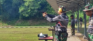 Berkolaborasi Media dan Stakeholder,  Prajurit Wing Udara 2 Asah Kemahiran Menembak