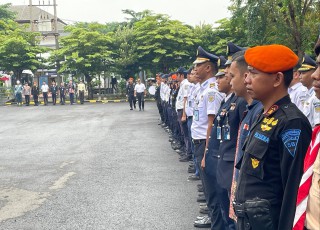 Sambut Angkutan Lebaran 2024, KAI Daop 8 Surabaya Selenggarakan Apel Gelar Pasukan