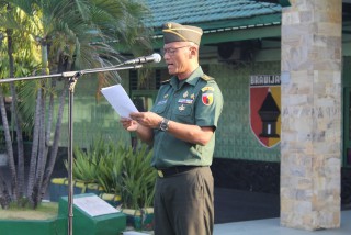 Penekanan Pangdam V/Brw Ke Prajuritnya, Kodim 0830/Surabaya Gelar Upacara Bendera 17-an Bulan Juni