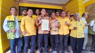 Eri Cahyadi dan Armuji Resmi Kantongi Dukungan Partai Golkar untuk Pilkada Surabaya 2024