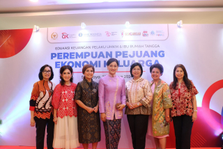 Bank Indonesia dan OJK Perkuat Literasi Keuangan untuk UMKM dan Ibu Rumah Tangga di Surabaya