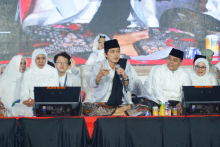 Gus Iqdam Doakan Khofifah dan Eri Cahyadi Terpilih Kembali Melanjutkan Kepemimpinan Periode Kedua