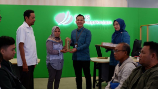 Harpelnas 2024 BPJS Ketenagakerjaan Madiun: Sambut Peserta & Beri Pelayanan Spesial