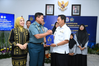 Komandan, PJU dan Personel Rajawali Laut Meriahkan NBOD Jelang HUT ke-79 TNI AL