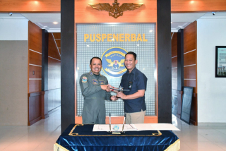 Komandan Puspenerbal Terima Kunjungan Silaturahim GM PT. APl Kancab Juanda