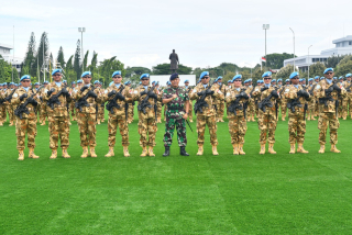 Komandan Puspenerbal Hadiri Pelepasan 120 personel Satgas MTF TNI Kontingen Garuda XXVIII-P UNIFIL